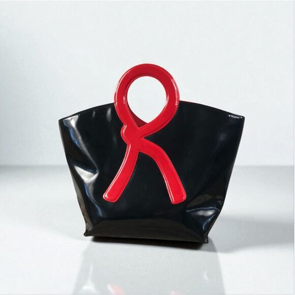 ROBERTA DI CAMERINO VTG Patent Leather Handbag Black Red Unique Boho Retro Rare - Picture 1 of 12